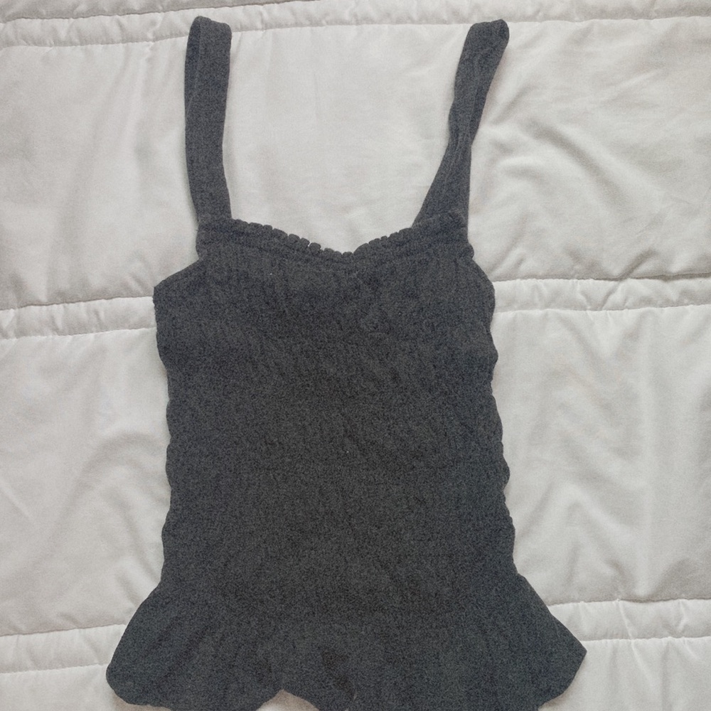 black ruffle texture tank top
